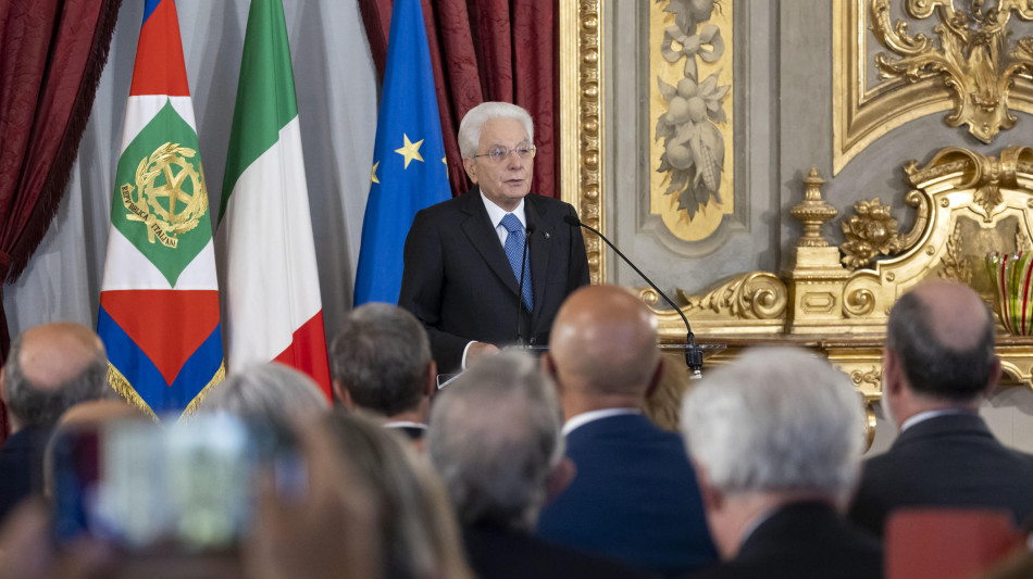 Mattarella, tensioni elettorali intempestive non tolgano attenzione ai problemi