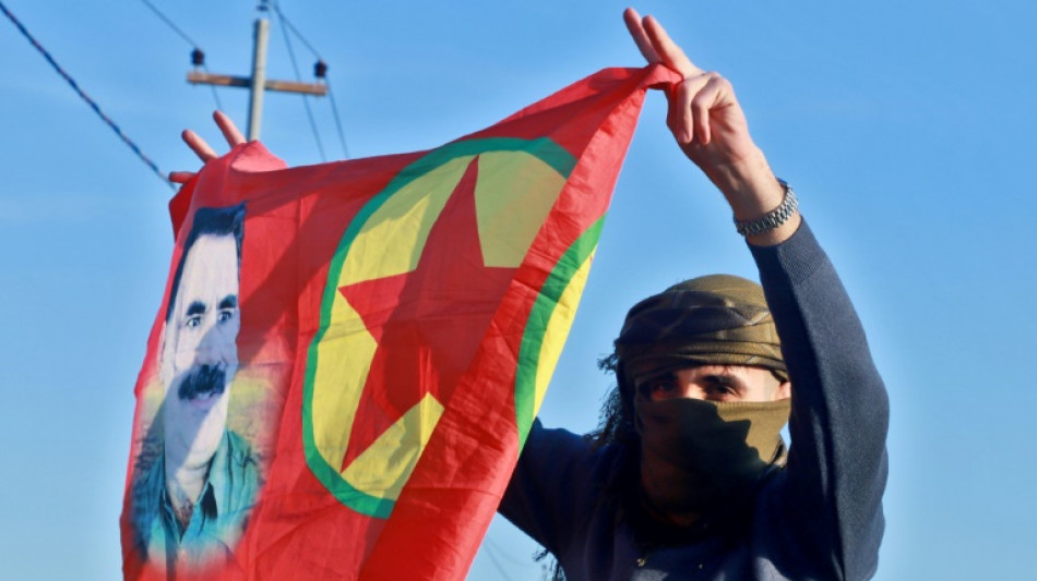 Kurdenvertretungen in Deutschland: &Ouml;calan-Aufruf zur PKK eine Friedenschance
