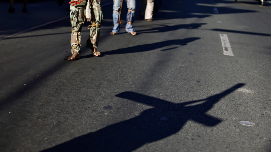 Crocifissioni e flagellanti per il Venerdì Santo nelle Filippine