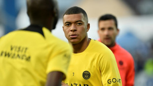 Ligue 1: l'avenir de Mbapp&eacute; au PSG plus incertain que jamais
