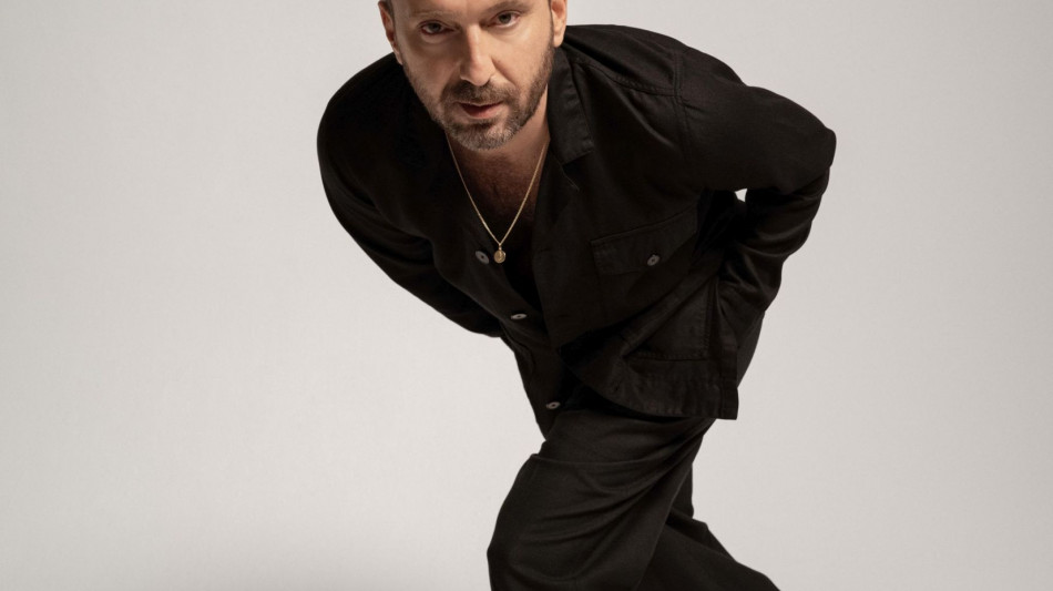 Cremonini, 'Buon viaggio' alle Olimpiadi di Milano-Cortina