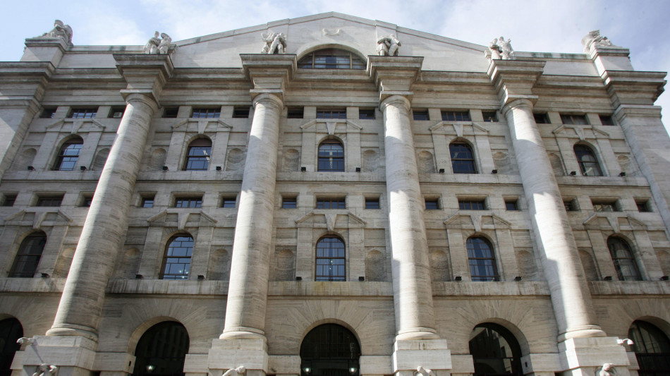 Borsa: Milano chiude invariata (+0,01%), sprint di Stm e Prysmian