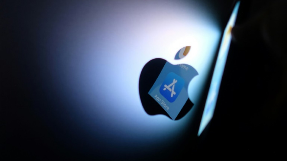 Apple s'ouvre aux paiements hors de sa boutique d'applications, un tournant