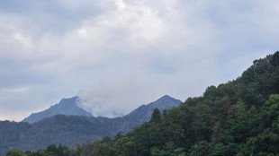 Incendio da 9 giorni sul Monte Barone, bruciati mille ettari