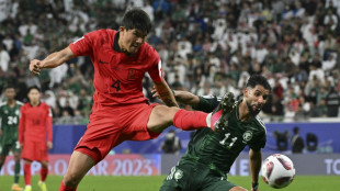 Nach Elfmeterschie&szlig;en: Klinsmann mit S&uuml;dkorea weiter