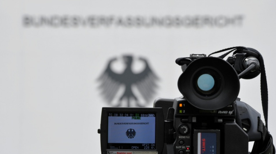 Bundesverfassungsgericht kippt Altersgrenze f&uuml;r nebenberufliche Notare
