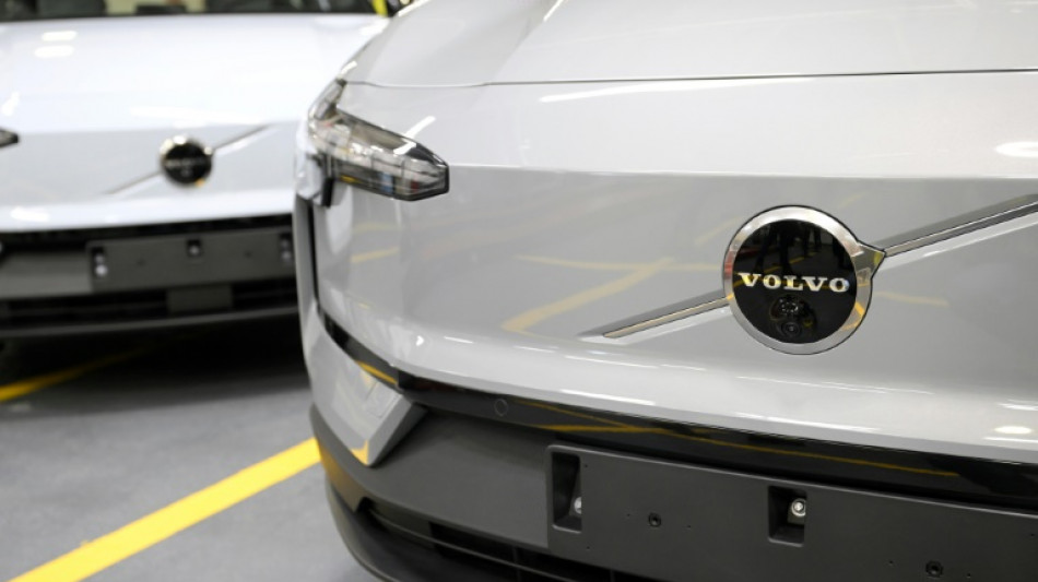 Volvo Cars swings into loss on electric vehicles, tariffs