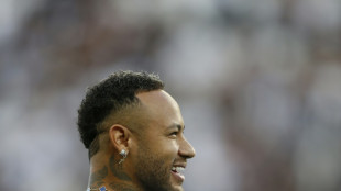 Neymar se recupera de les&atilde;o &agrave;s v&eacute;speras da 1&ordf; convoca&ccedil;&atilde;o de Ancelotti