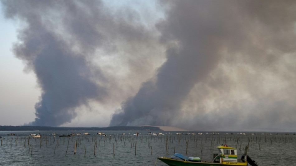 Temperatur in Gro&szlig;britannien &uuml;bersteigt erstmals die 40-Grad-Grenze