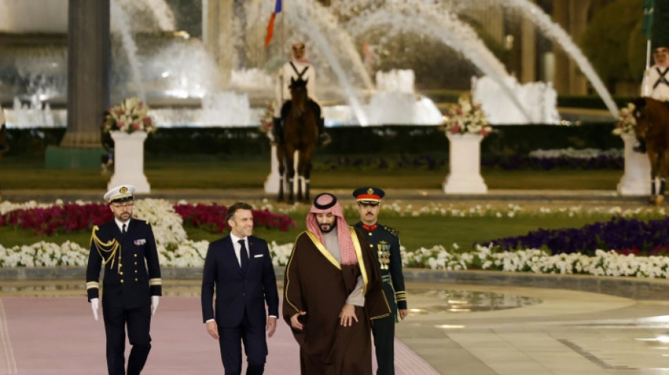Macron poursuit sa visite d'Etat en Arabie avec un volet &eacute;conomique