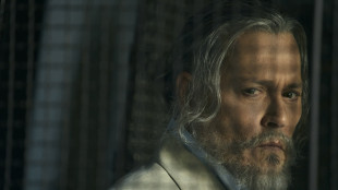 Il ritorno di Johnny Depp, è alla ricerca di vendetta in Day drinker