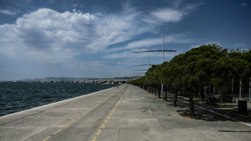 Heat forces new Acropolis closure amid fiery temperatures