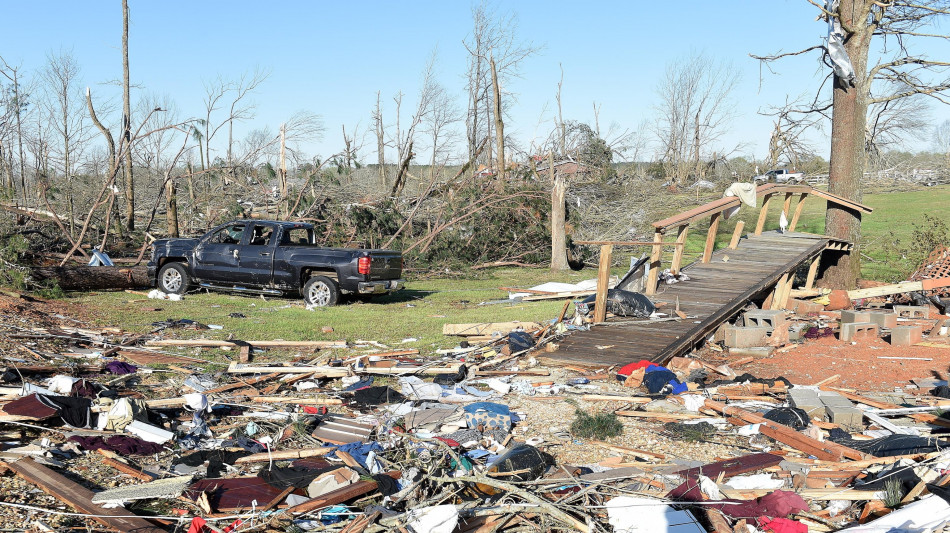 Tempeste e tornado negli Stati Uniti, almeno 7 morti