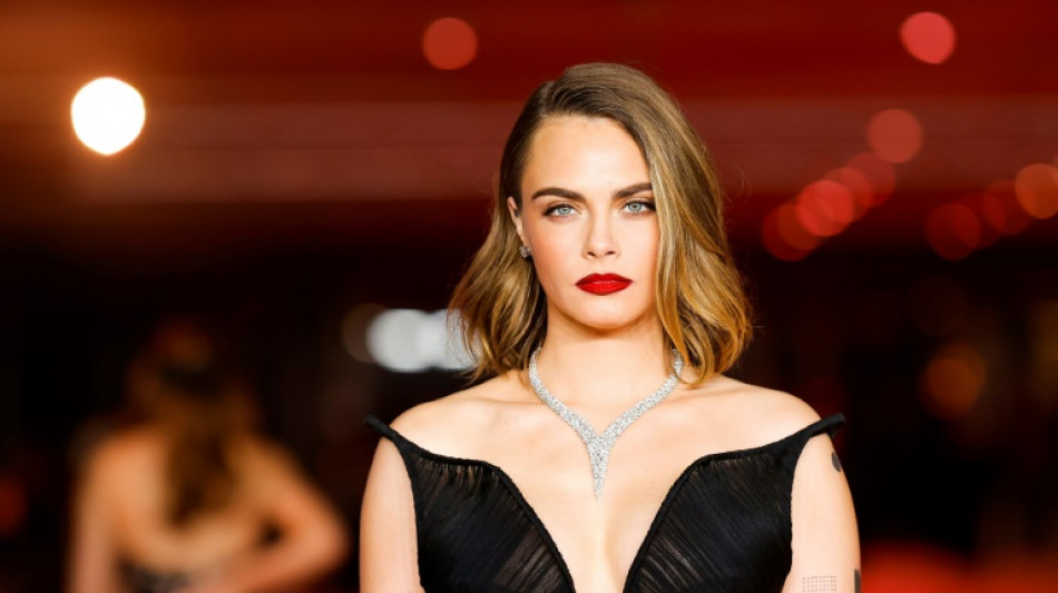 Feuer zerst&ouml;rt Haus von Cara Delevingne in Los Angeles