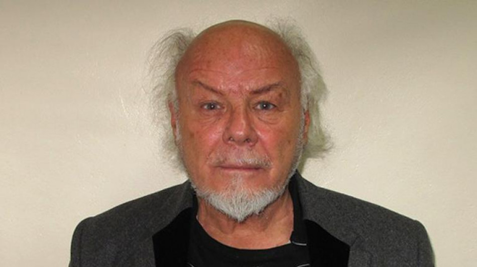 Wegen Kindesmissbrauchs verurteilter fr&uuml;herer S&auml;nger Gary Glitter wieder frei