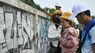"En un &eacute;clair" : un survivant d&eacute;crit l'effondrement d'une tour &agrave; Bangkok abattue par un s&eacute;isme