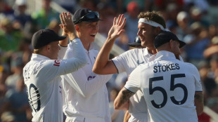 Broad revives England's victory bid as Khawaja holds firm for Australia
