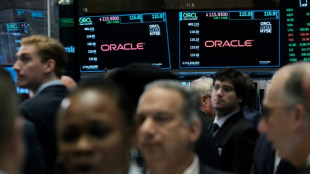 Wall Street termine en hausse, 11e s&eacute;ance positive pour le Dow Jones 