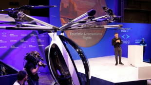 L'inventeur Franky Zapata échoue dans sa traversée de la Manche à bord d'un mini-hélicoptère