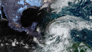 Jamaica teme destrucci&oacute;n masiva al acercarse gigantesco hurac&aacute;n Melissa
