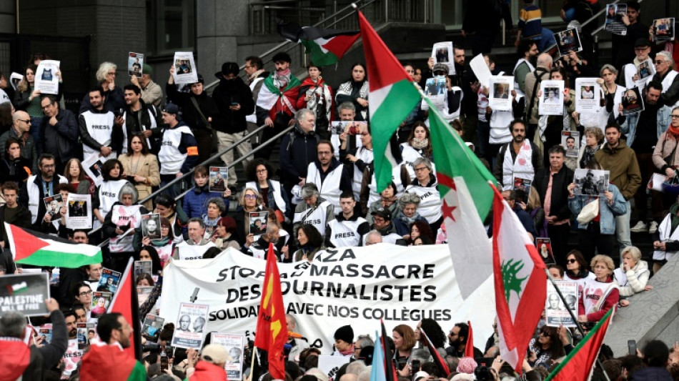 Rassemblements &agrave; Paris et Marseille en soutien aux journalistes tu&eacute;s &agrave; Gaza