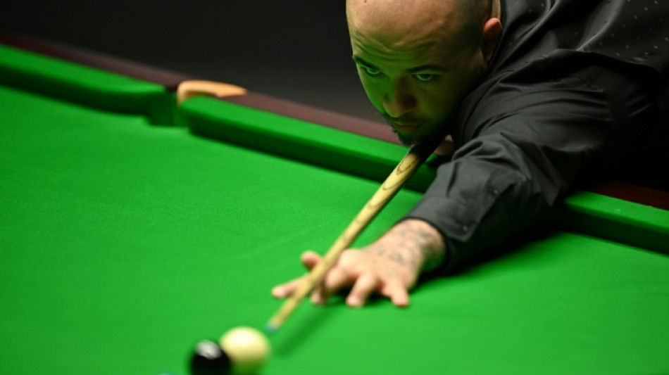 Brecel in sight of snooker World Championship title