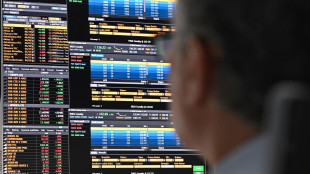 Borsa: Europa incerta, Francoforte +0,27%