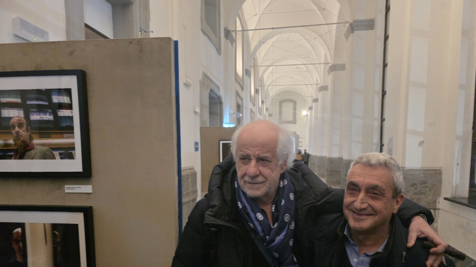 Il 'teatrante militante' Servillo ai giovani: camminate insieme