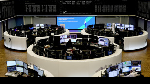 Borsa: l'Europa apre debole, si guarda al Medio Oriente