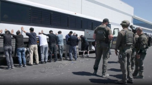 Sul-coreanos detidos em opera&ccedil;&atilde;o migrat&oacute;ria nos Estados Unidos come&ccedil;am a ser libertados