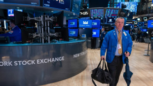 Wall Street termine en hausse avant l'inflation, le Nasdaq &agrave; un record