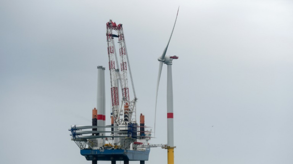 La premi&egrave;re &eacute;olienne offshore de France install&eacute;e au parc de Saint-Nazaire