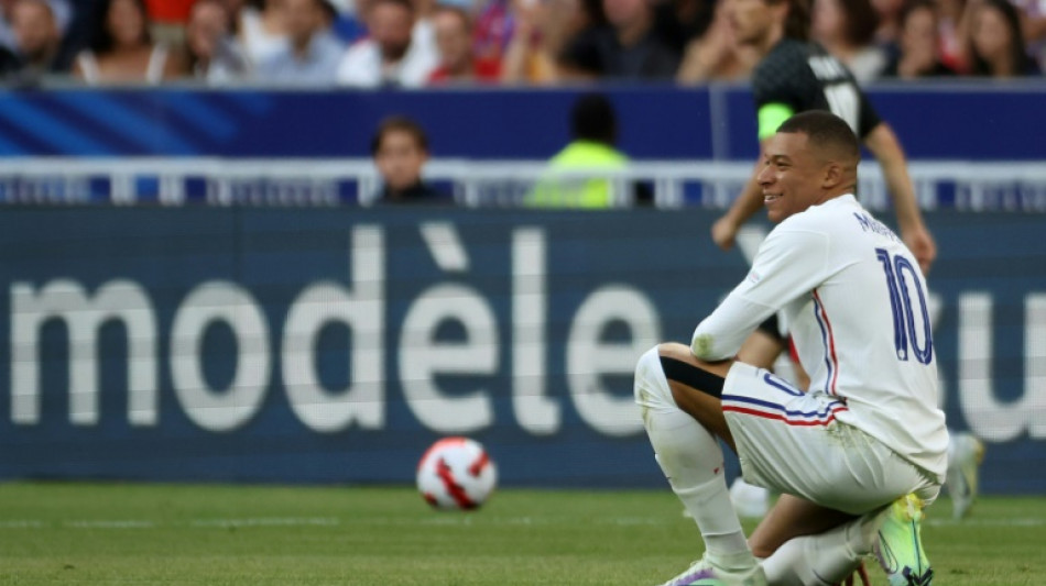 Mbapp&eacute; sucumbi&oacute; a una "presi&oacute;n pol&iacute;tica y econ&oacute;mica", afirma Florentino P&eacute;rez