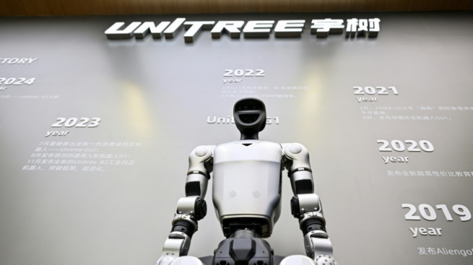 China acelera ind&uacute;stria de rob&ocirc;s humanoides; a&ccedil;&otilde;es da Unitree disparam em estreia na Bolsa