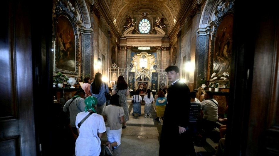 Jovens cat&oacute;licos de pa&iacute;ses em guerra chegam a Roma em busca de esperan&ccedil;a