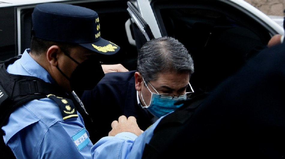 Honduras: l'ex-pr&eacute;sident Hernandez, r&eacute;clam&eacute; par la justice am&eacute;ricaine, en d&eacute;tention provisoire