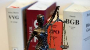 OVG: Fr&uuml;herer Rechtsextremist darf Referendariat als angehender Jurist antreten
