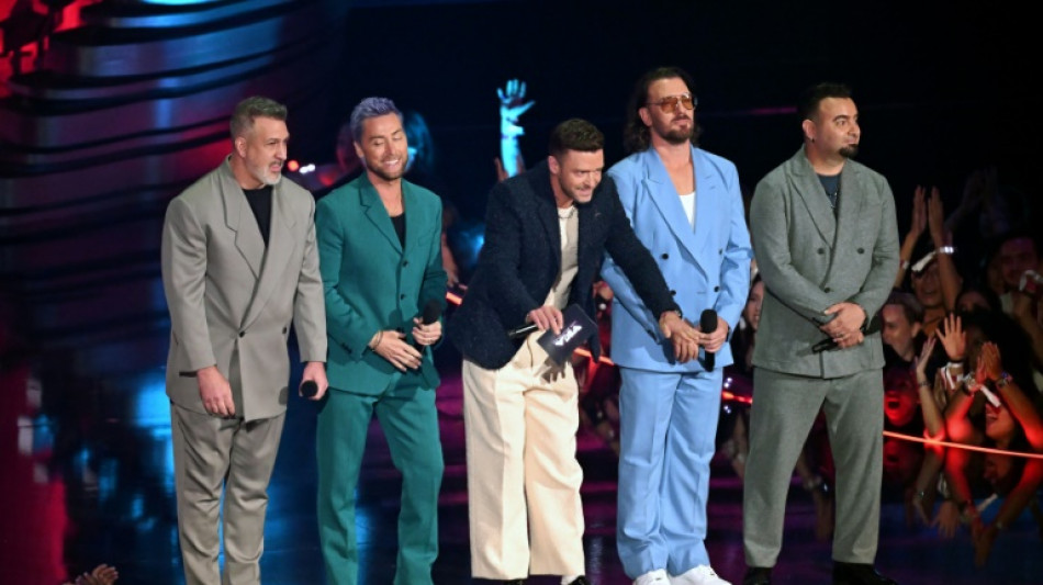 NSYNC, le boys band de Justin Timberlake, sort sa premi&egrave;re chanson en 20 ans