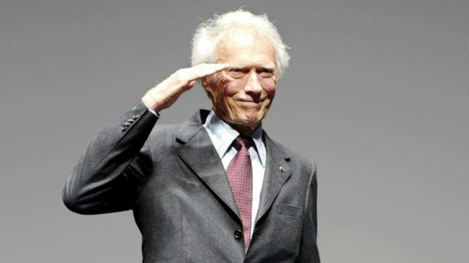 Clint Eastwood diz ser 'falsa' entrevista publicada por jornal austríaco