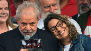 Lula se marie &agrave; moins de cinq mois de la pr&eacute;sidentielle au Br&eacute;sil