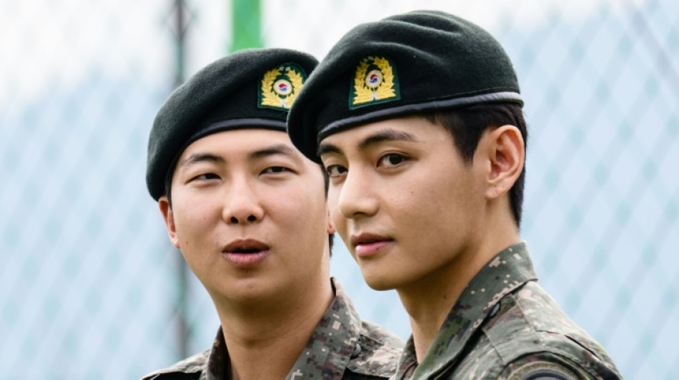 BTS-Mitglieder RM und V beenden Milit&auml;rdienst in S&uuml;dkorea