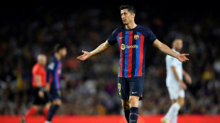 Barca on brink after Inter draw, Salah scores fastest Champions League hat-trick