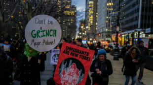 Nova York tenta limitar chegada de &ocirc;nibus com imigrantes vindos do Texas