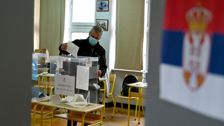 Presidente de Serbia Aleksander Vucic reivindica victoria en elecciones