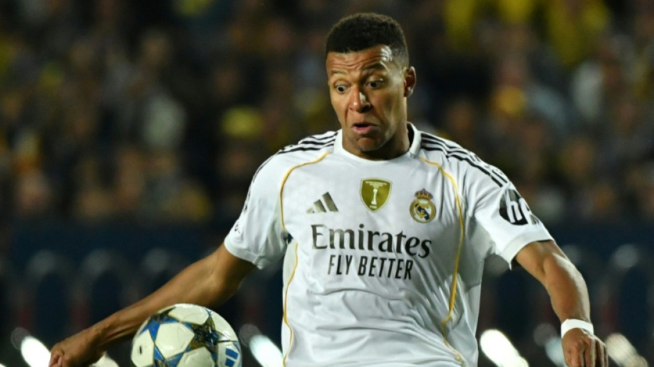 Real Madrid goleia Kairat Almaty (5-0) com hat-trick de Mbapp&eacute; na Champions