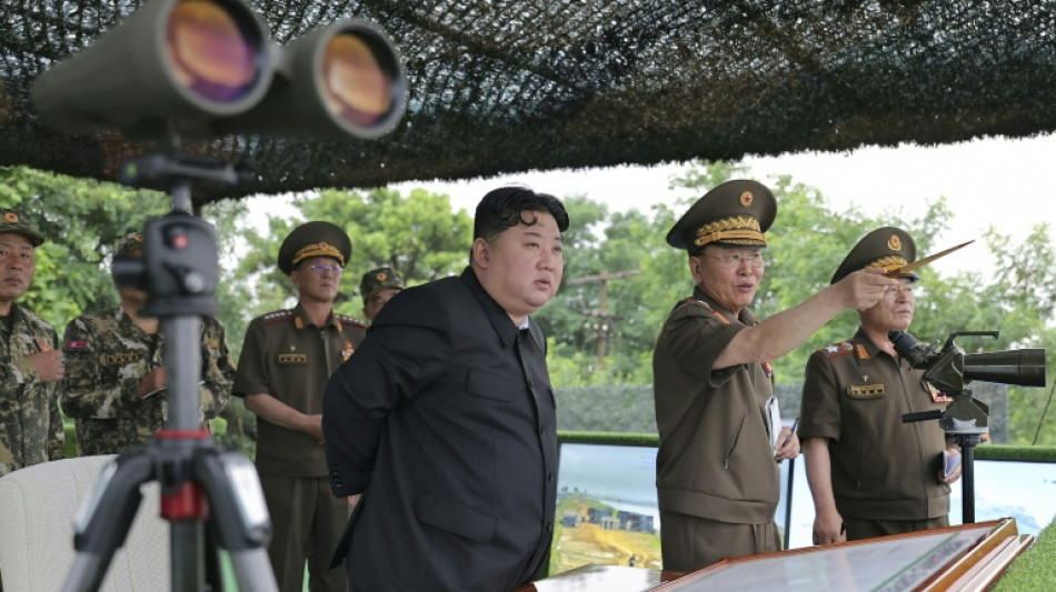 L&iacute;der norcoreano llama a soldados a prepararse "para una guerra real"