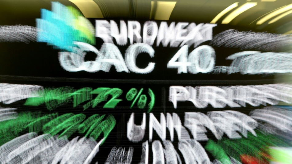 La Bourse de Paris termine en hausse de pr&egrave;s de 3%, port&eacute; par les espoirs de paix au Moyen-Orient