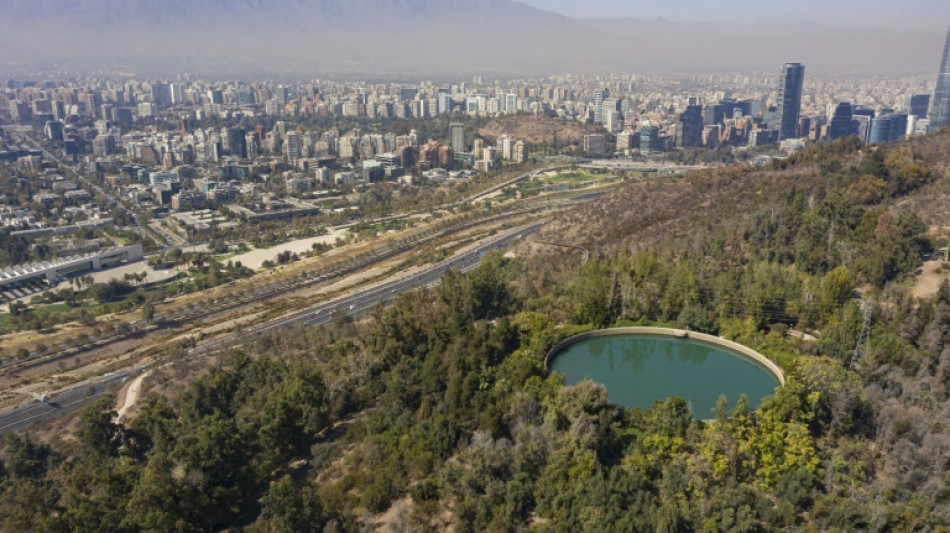 Santiago du Chili forc&eacute;e de s'adapter &agrave; la raret&eacute; de l'eau