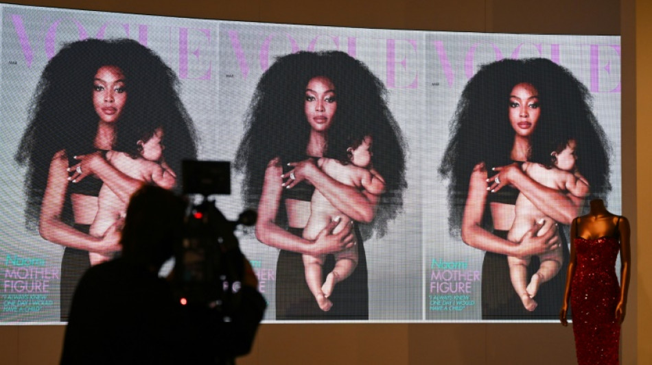 Museu em Londres presta homenagem a Naomi Campbell com exposi&ccedil;&atilde;o sobre 'lenda da moda'