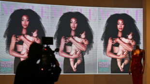 Museu em Londres presta homenagem a Naomi Campbell com exposi&ccedil;&atilde;o sobre 'lenda da moda'